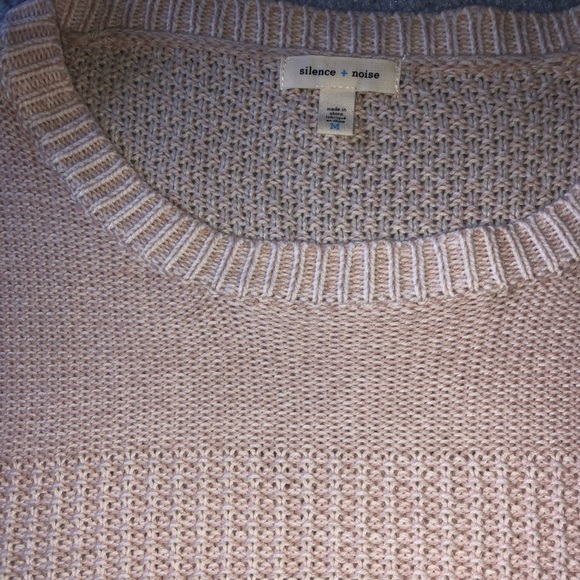 Urban Outfitters Light Pink Cable Knit Sweater - Picture 2 of 3